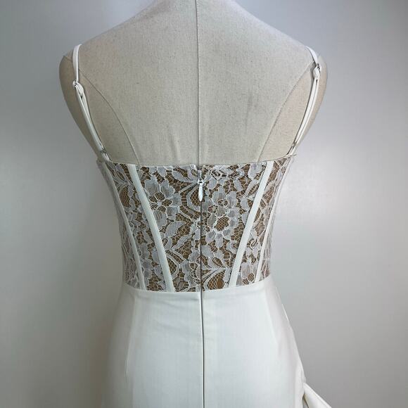 Miss Circle Junia Maxi Dress Corset Ruffles White Bridal - Picture 9 of 11